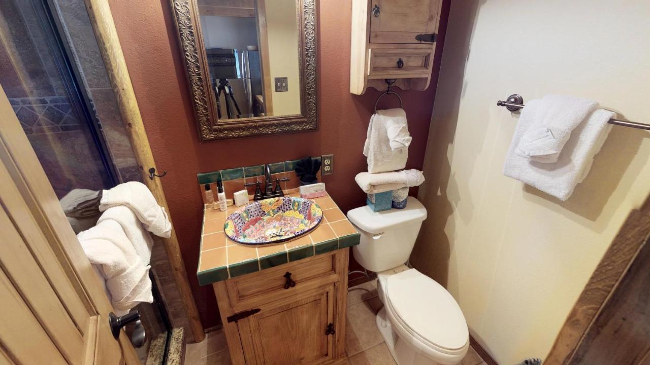 Aspen West 5 Townhouse With High Speed Wifi Apartamento Red River Exterior foto