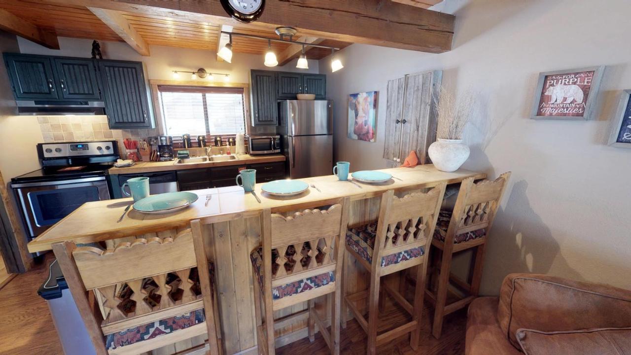 Aspen West 5 Townhouse With High Speed Wifi Apartamento Red River Exterior foto